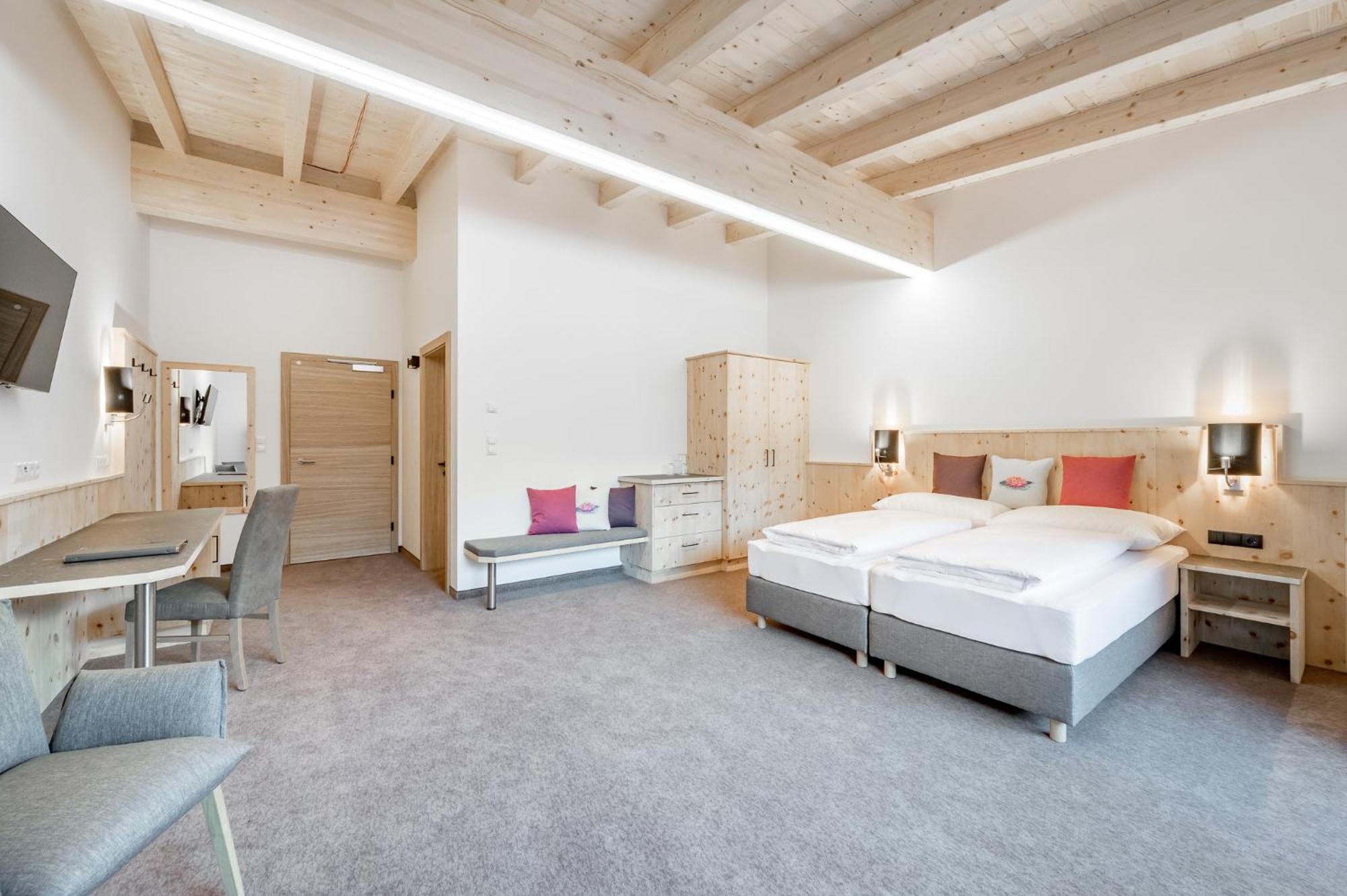 Seehüter's Hotel Seerose Oetz Habitación foto
